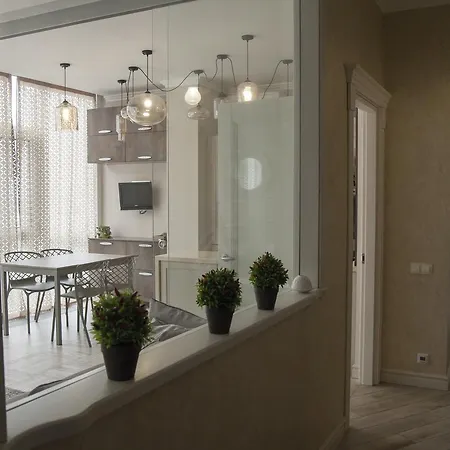 The Sixth Pearl * Odesa